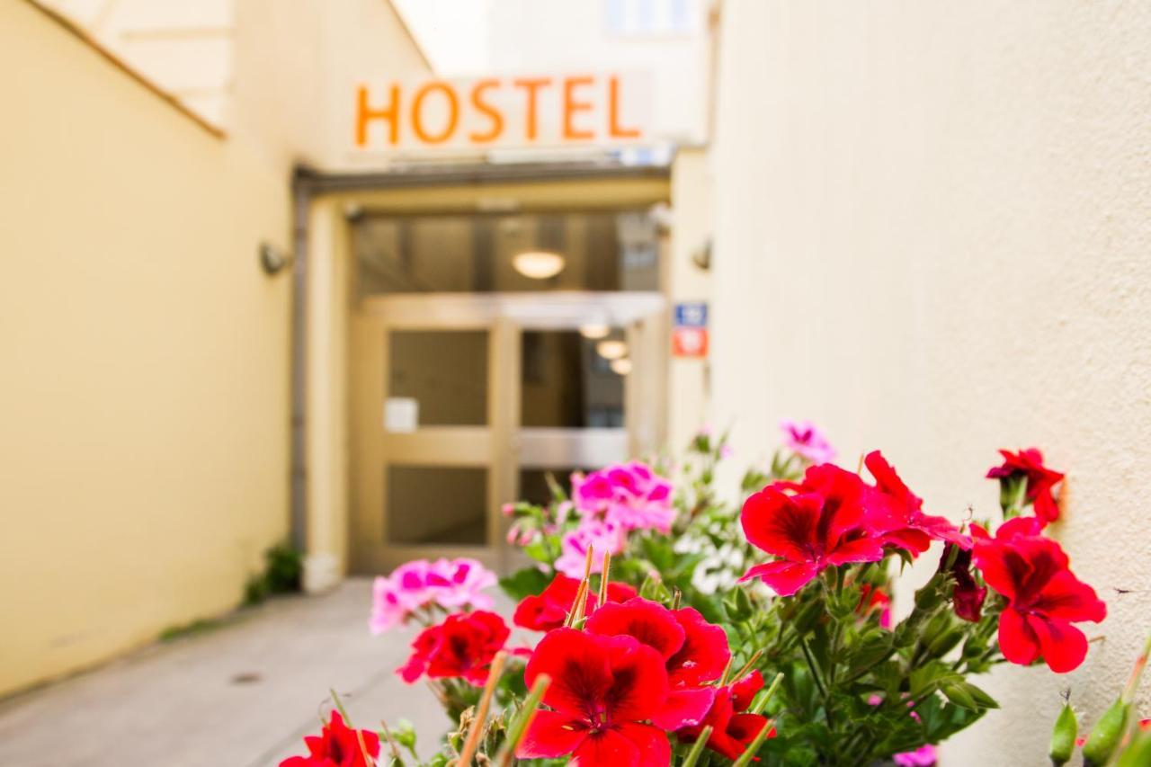 Hostel Mandarinka 布拉格 外观 照片